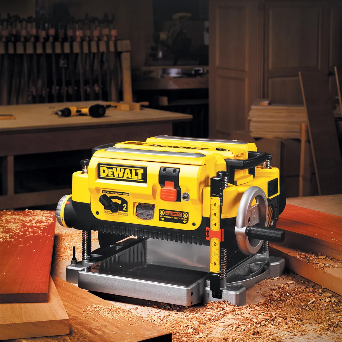 DeWALT DW735 13" Three Knife Two-Speed Thickness Planer