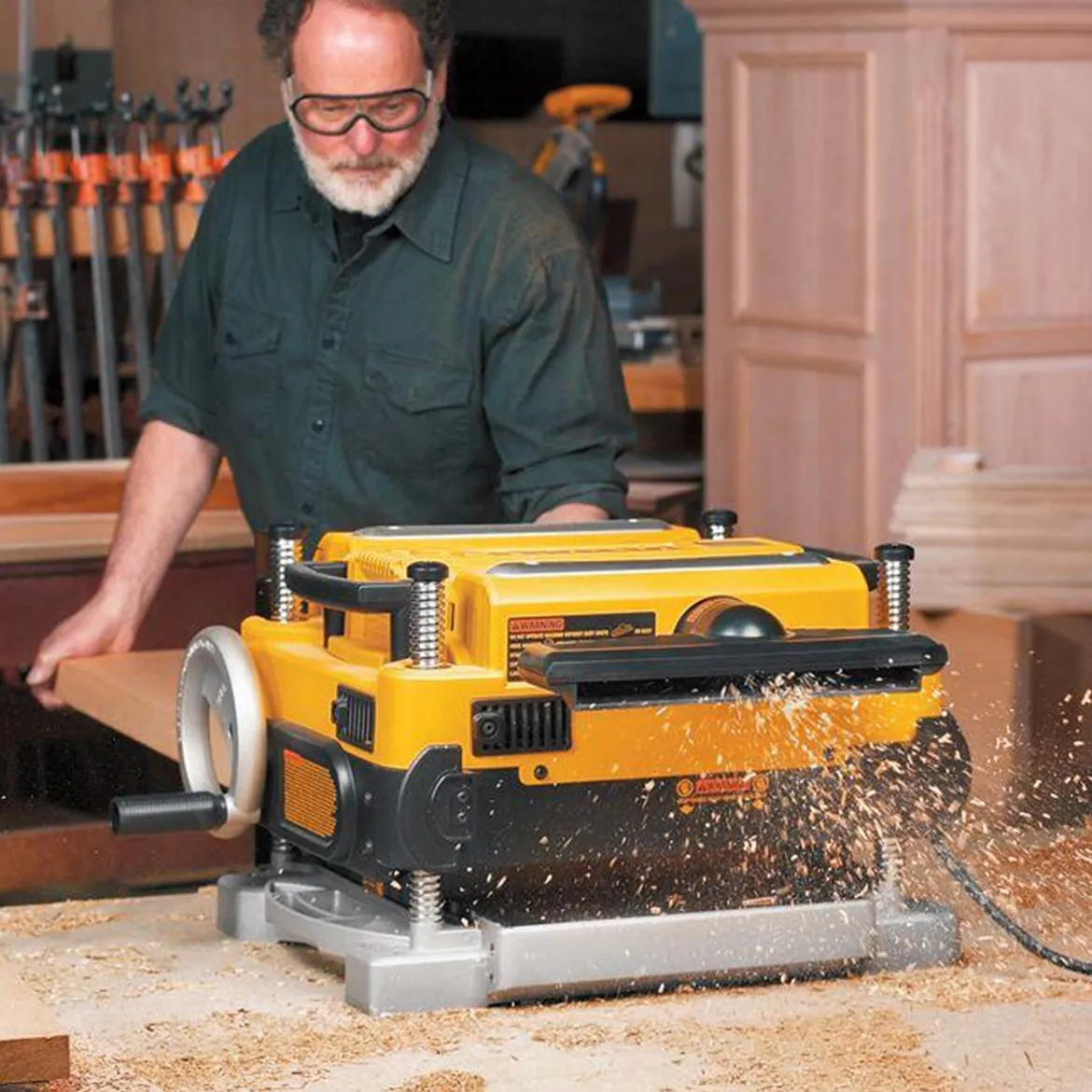 DeWALT DW735 13" Three Knife Two-Speed Thickness Planer