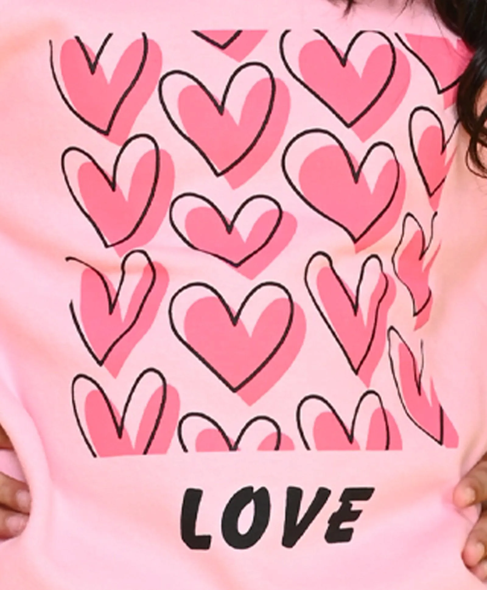 HEART BLACK GIRLS FLEECE SWEATSHIRT - PINK